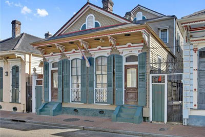 919 St. Peter