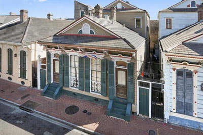 919 St. Peter